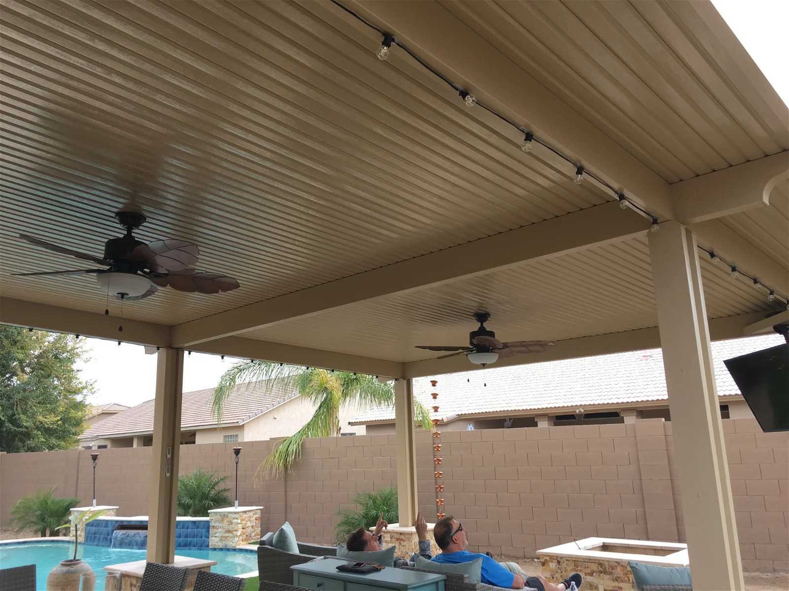How to Fix a Leaking Aluminum Patio Roof How to Fix a Leaking Aluminum Patio Roof