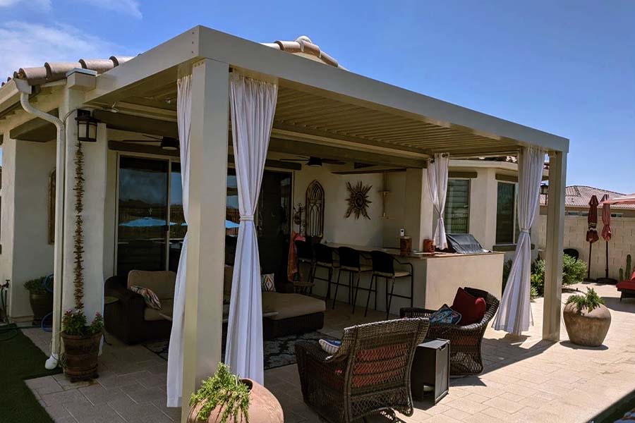 Choosing the Right Curtains for Your Aluminum Pergola Choosing the Right Curtains for Your Aluminum Pergola
