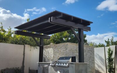 Cantilever Alumawood Lattice Pergola Over Outdoor Kitchen BBQ